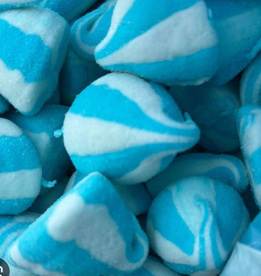 Raspberry marshmallow whips